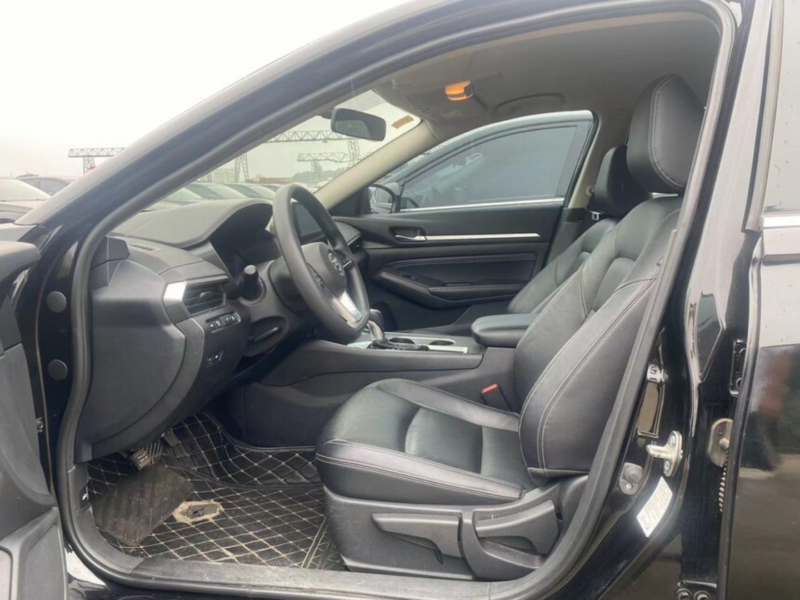 2021 Nissan Altima XE