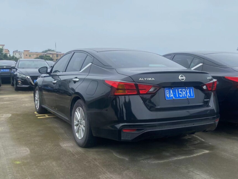 2021 Nissan Altima XE