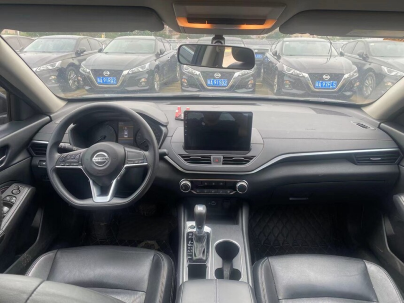 2021 Nissan Altima XE